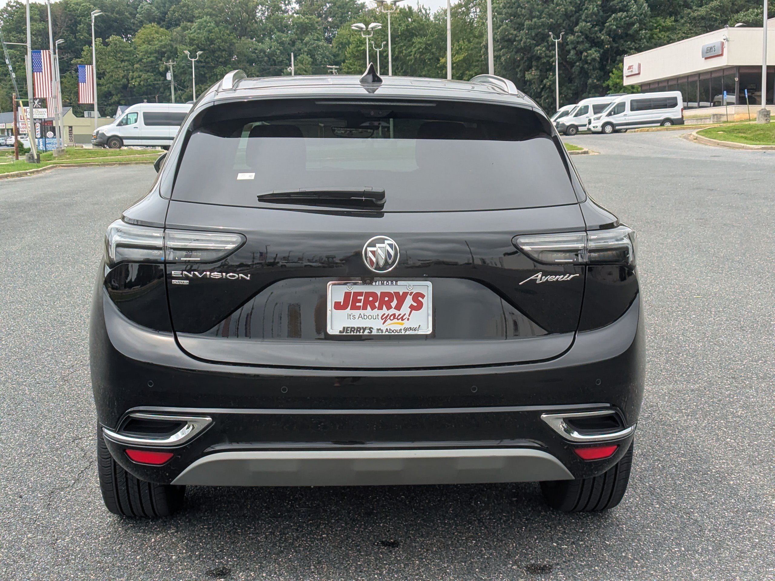 Used 2023 Buick Envision Avenir AWD/4WD image 7