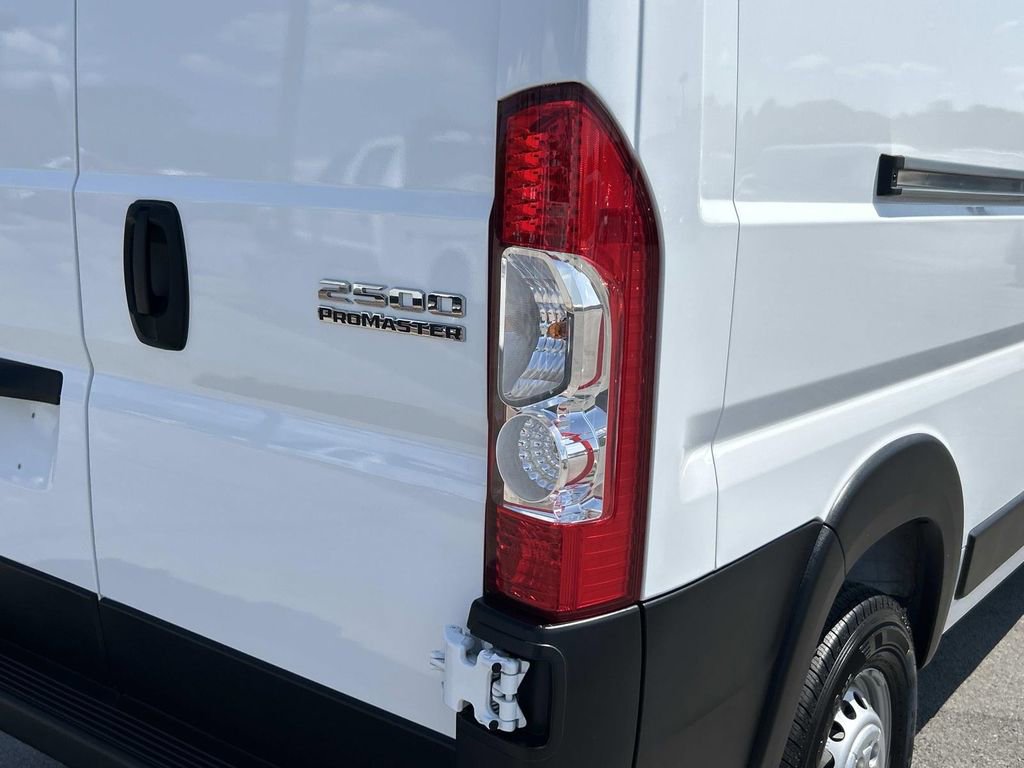 Used 2025 RAM ProMaster 2500 image 12