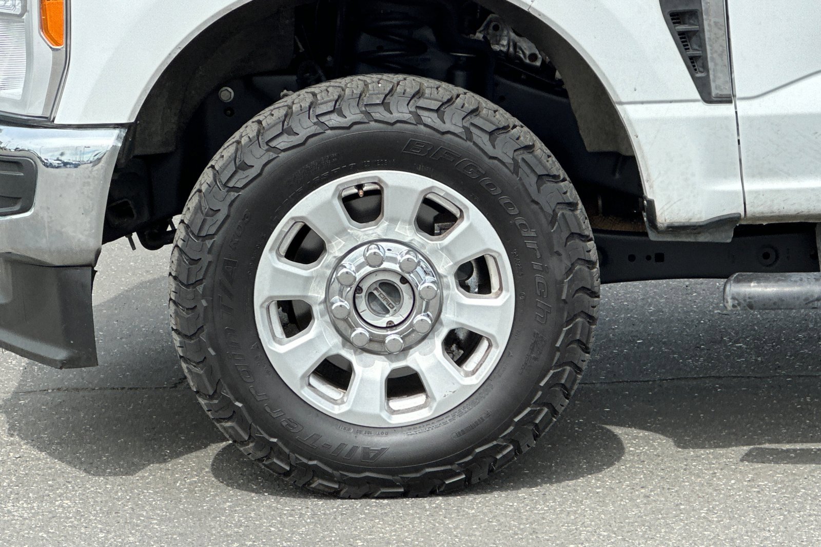Used 2023 Ford F250 XLT image 23