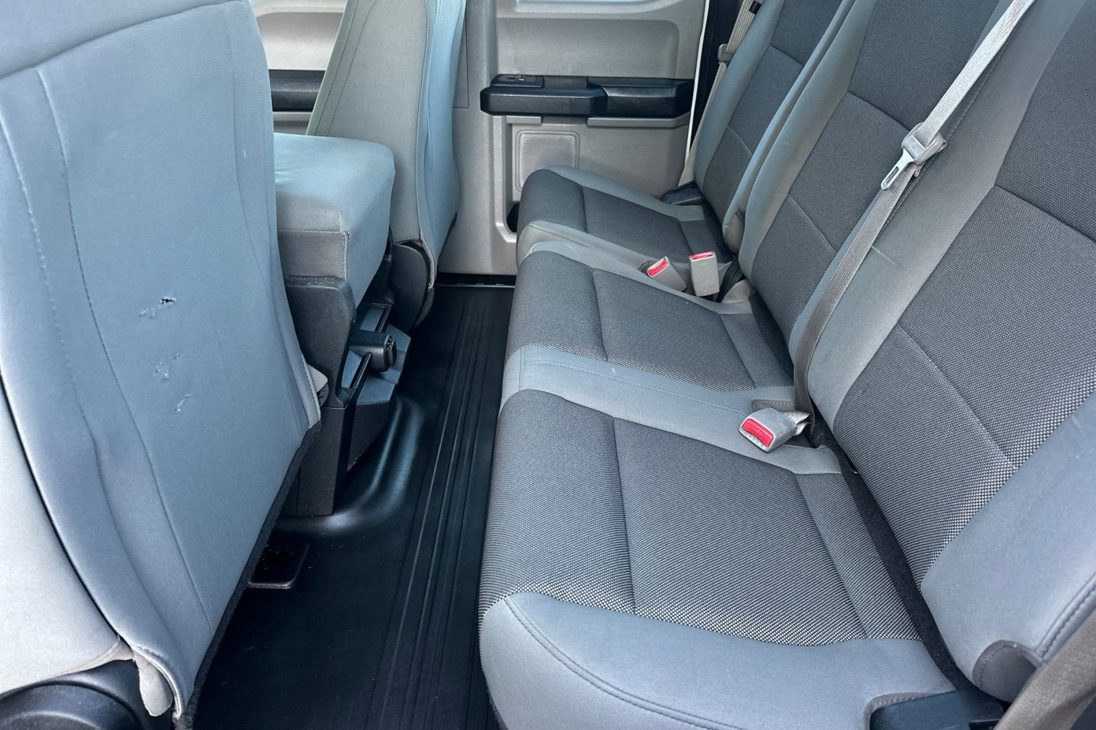 Used 2017 Ford F150 XL w/ Equipment Group 101A Mid image 12