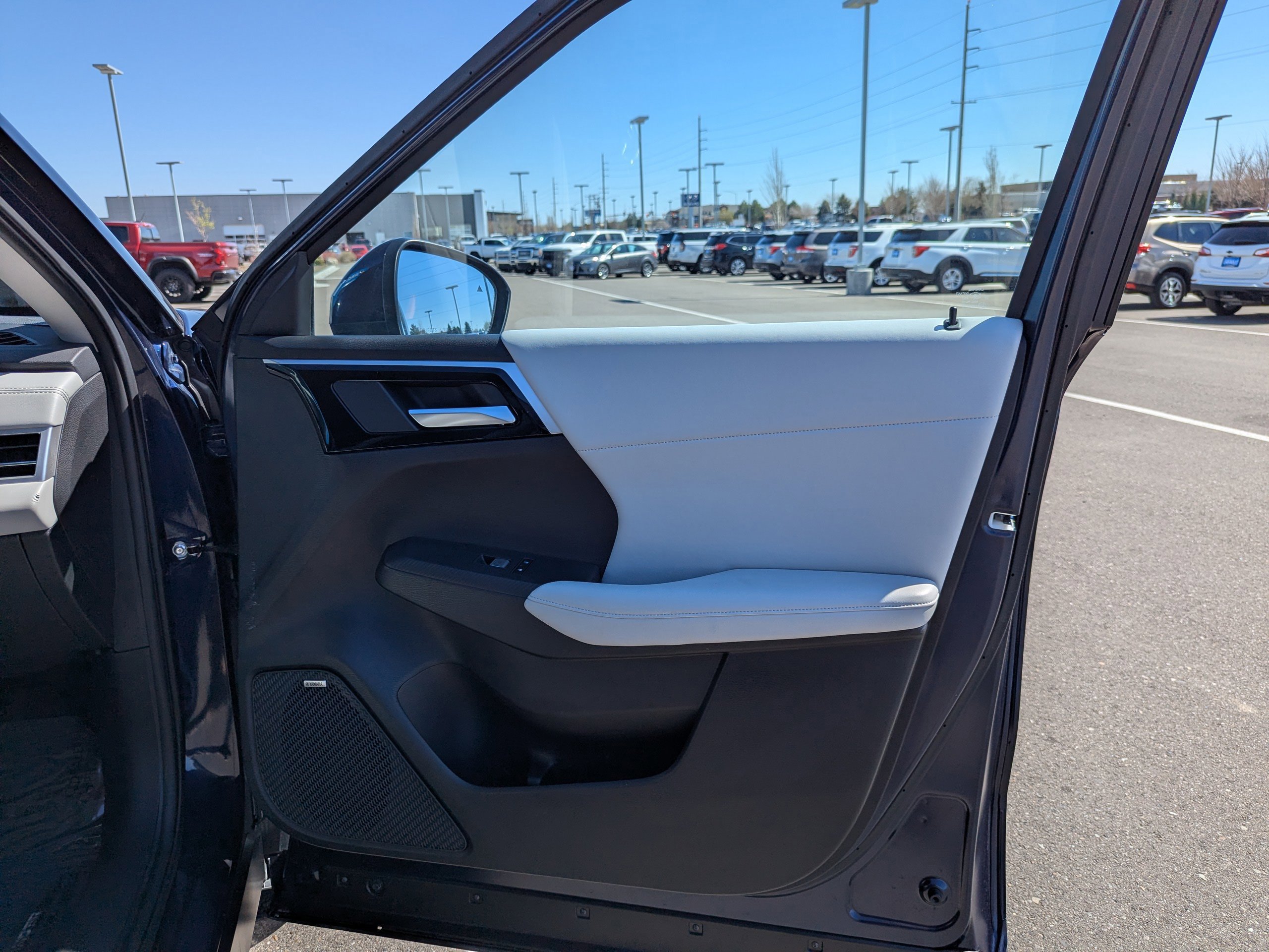Used 2025 Mitsubishi Outlander SE AWD/4WD image 40