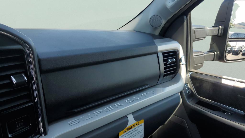 New 2026 Ford F250 XLT w/ XLT Premium Package image 43