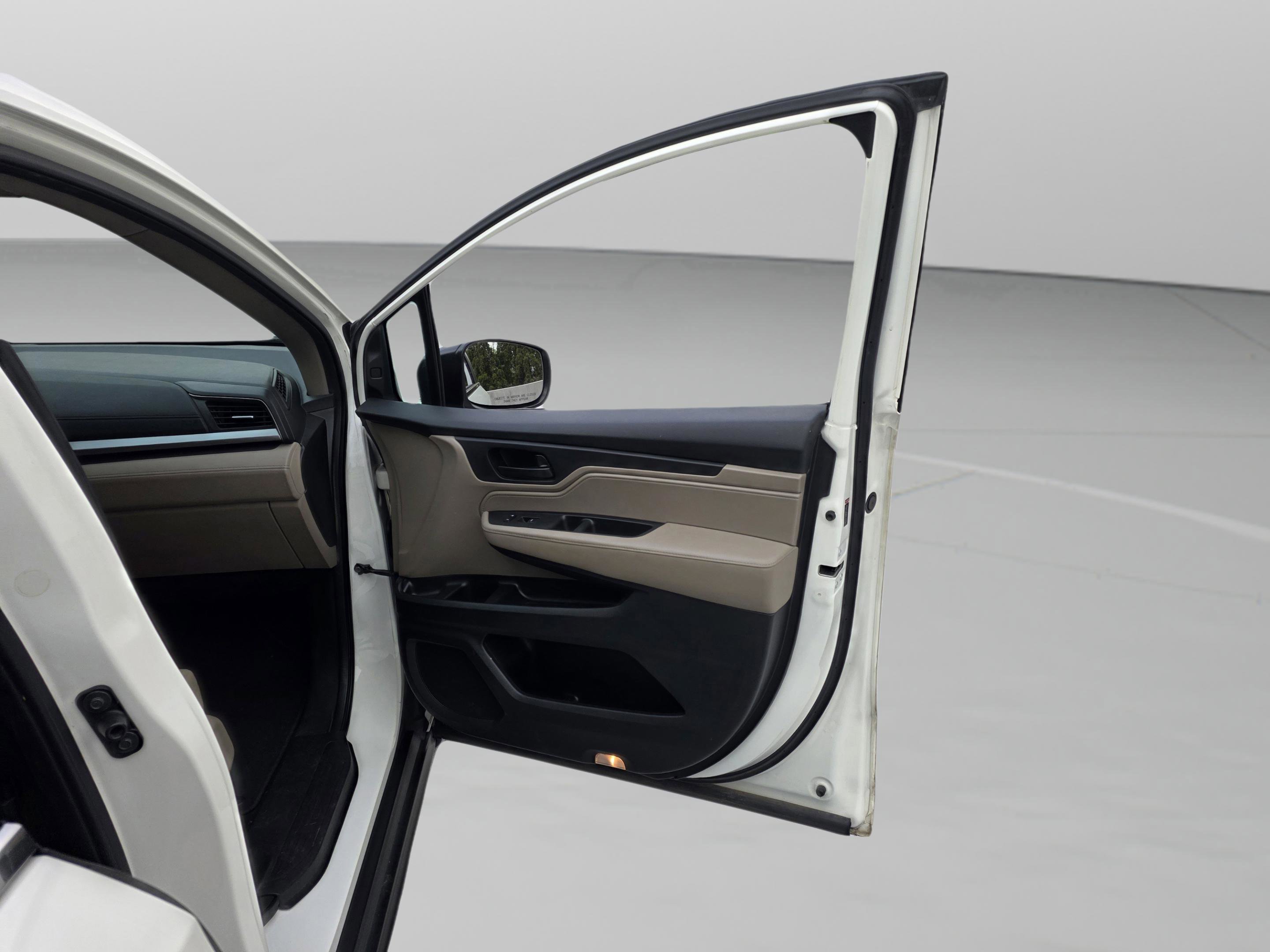 Used 2019 Honda Odyssey EX-L image 28