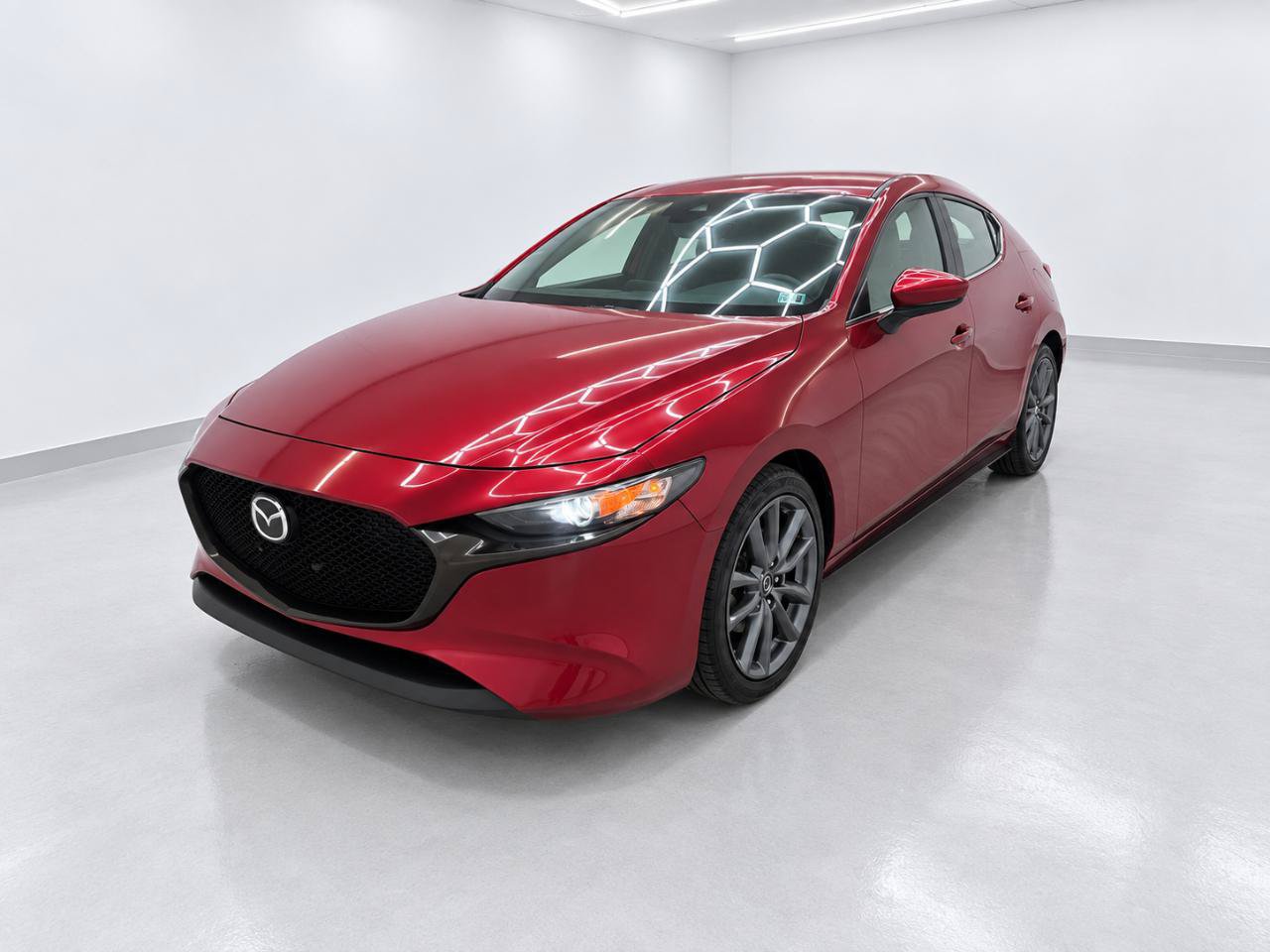 Used 2019 MAZDA MAZDA3 AWD Hatchback w/ Preferred Pkg image 7