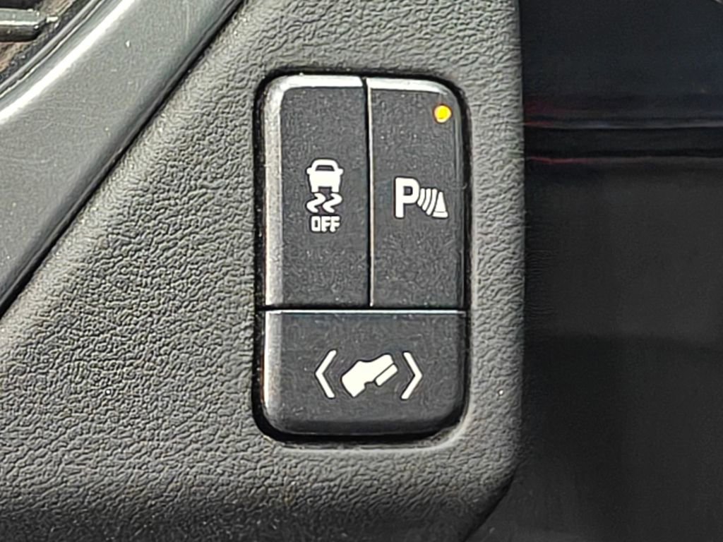 Used 2019 Chevrolet Tahoe 4WD image 11