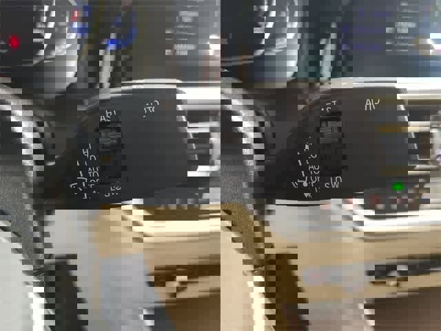 Used 2021 BMW 330i xDrive Sedan w/ Driving Assistance Package image 62