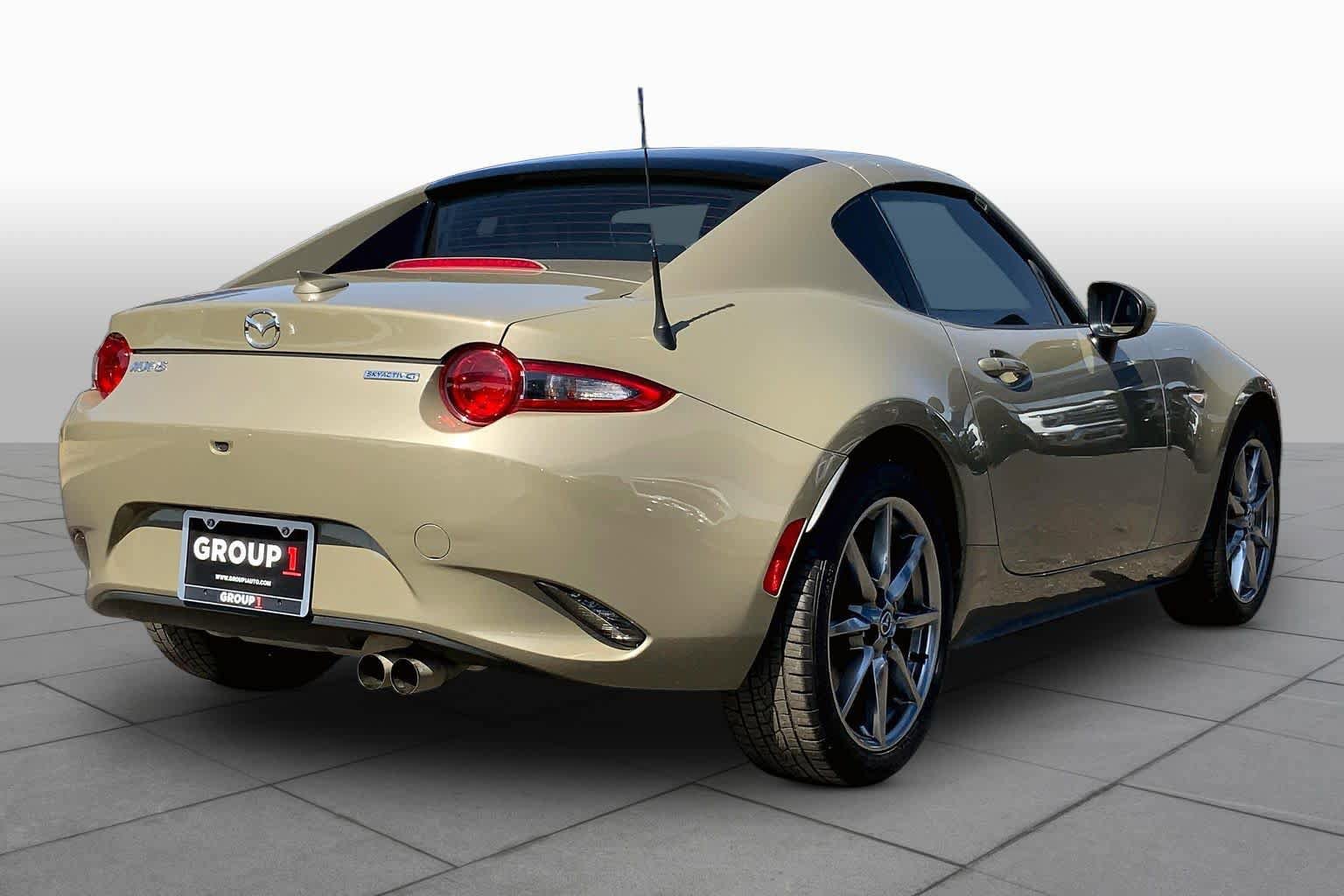 Used 2023 MAZDA MX-5 Miata Grand Touring RWD image 13