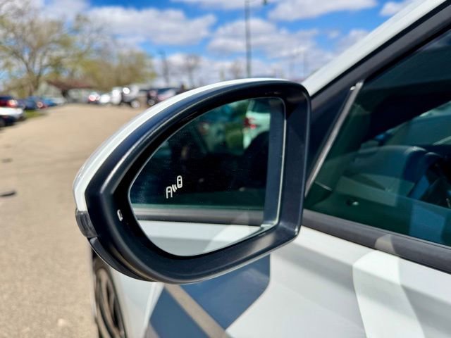 Used 2020 Volkswagen Jetta GLI FWD image 10