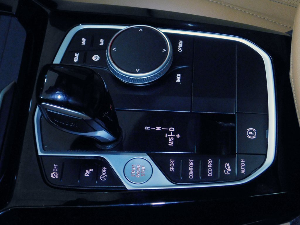 Used 2023 BMW X4 xDrive30i image 33