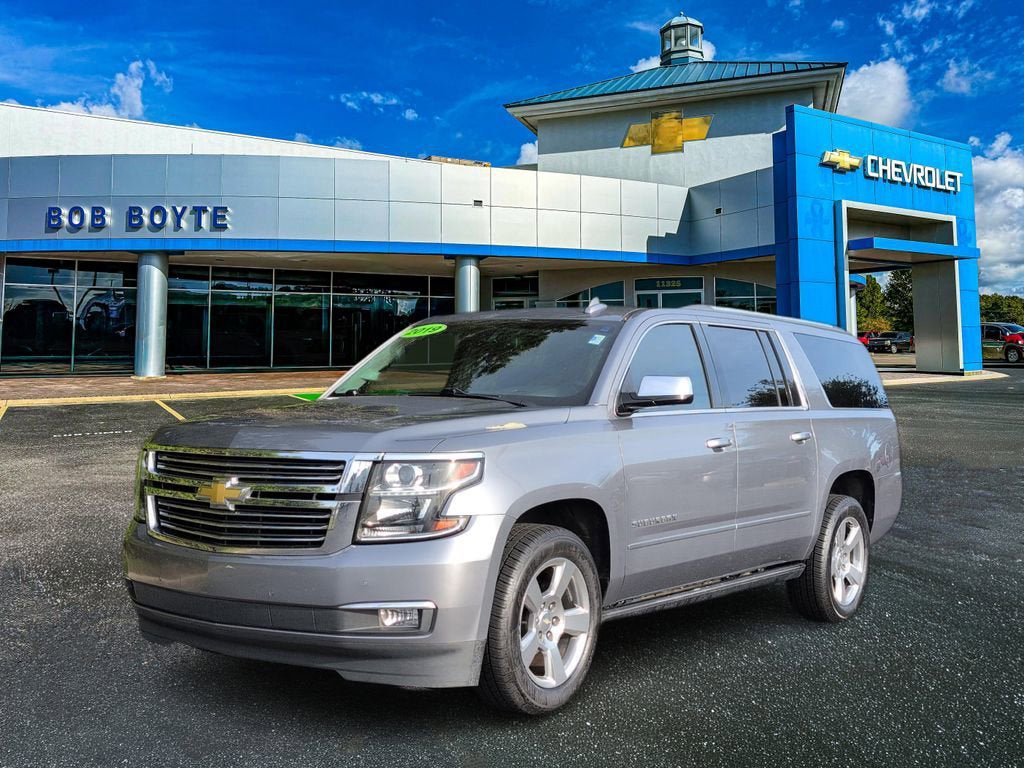 Used 2019 Chevrolet Suburban Premier RWD image 8