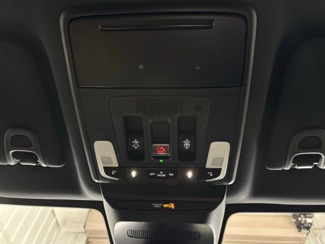 Certified 2025 Acura ADX A-Spec image 26