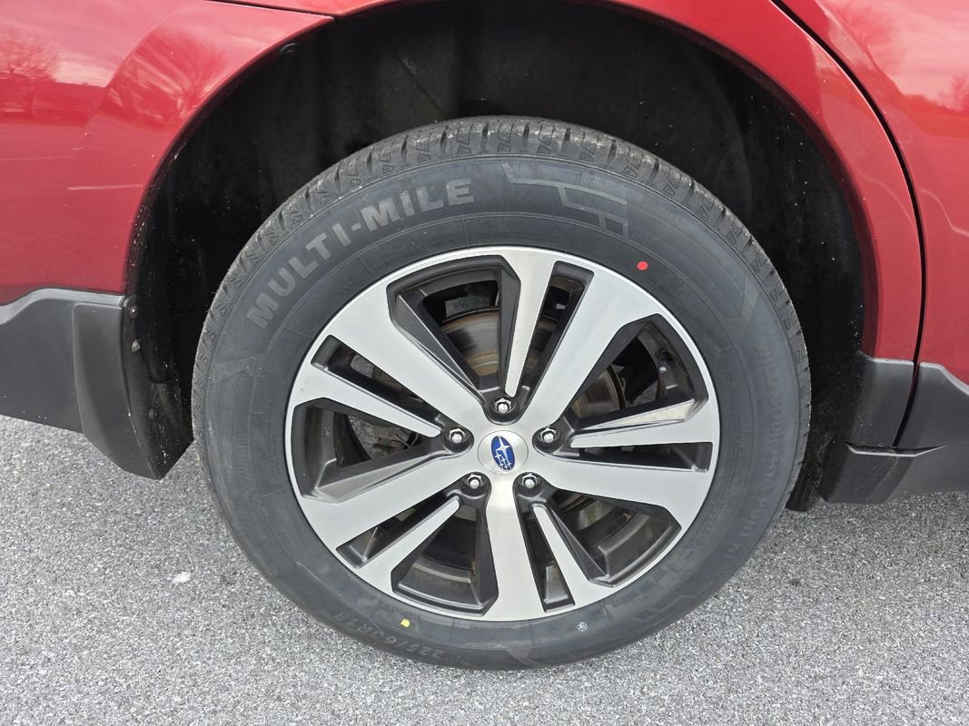 Used 2018 Subaru Outback 2.5i Limited image 35