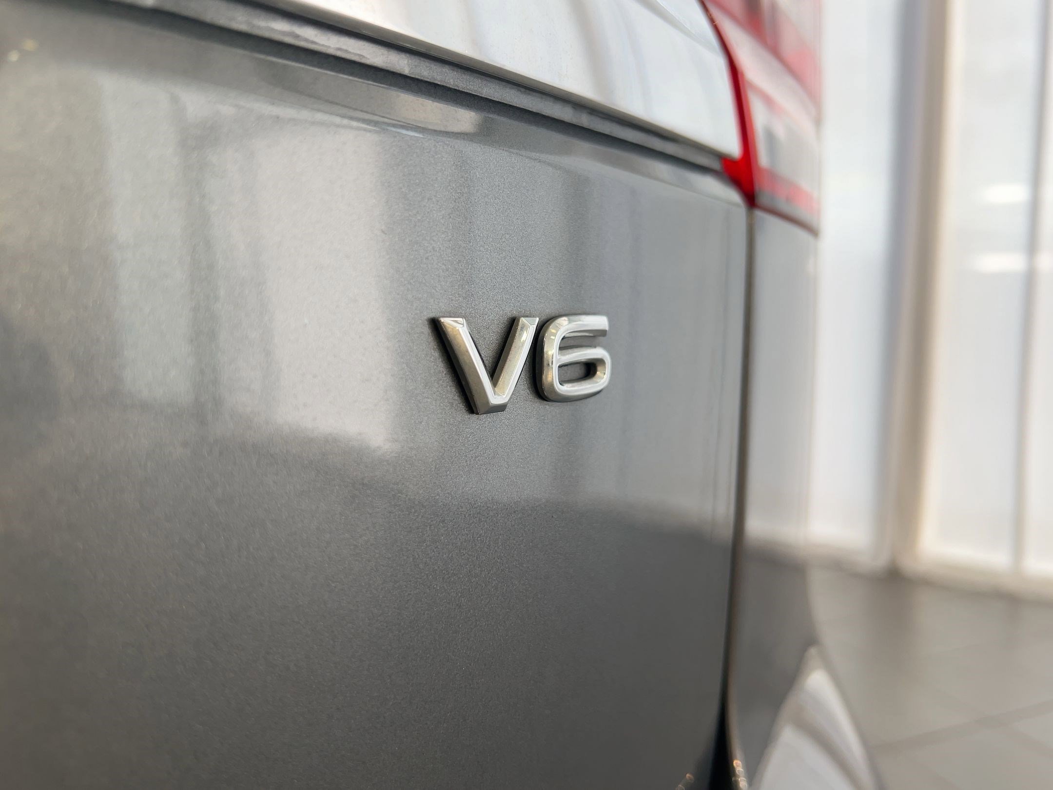 Used 2019 Volkswagen Atlas SE w/ Towing Package image 38