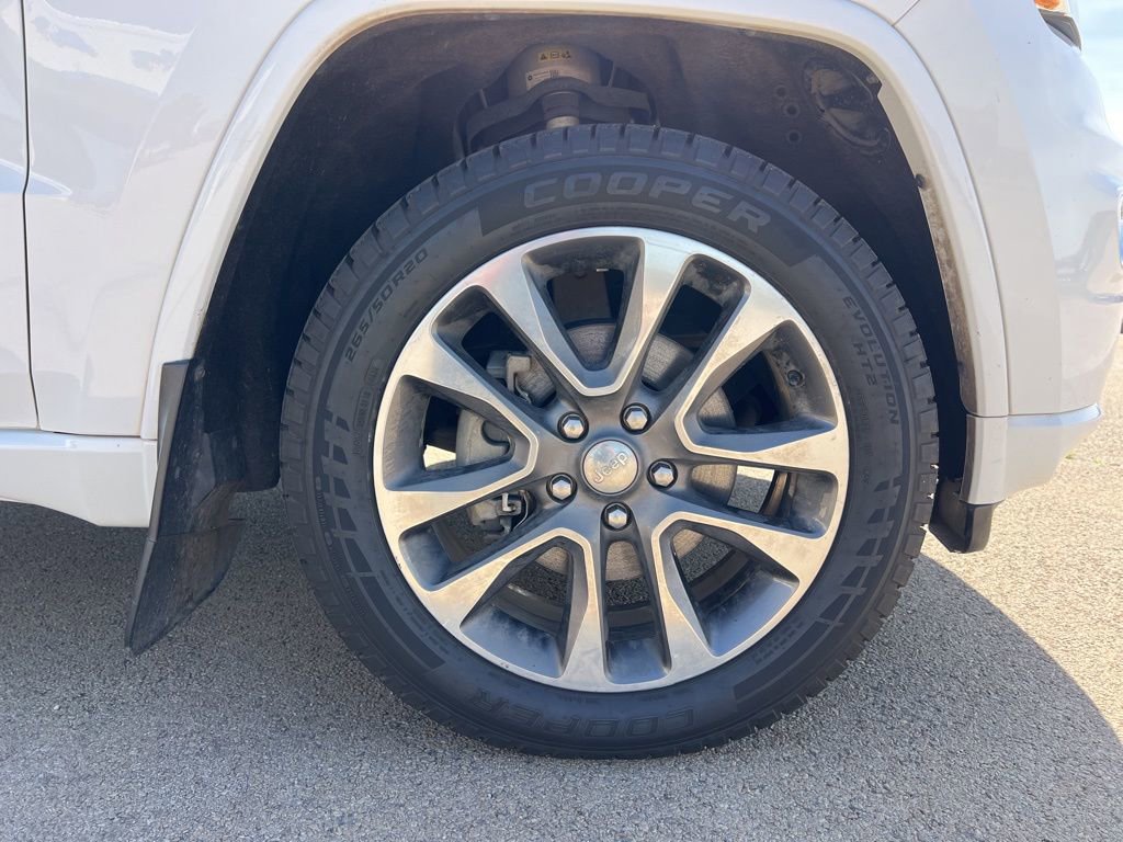 Used 2018 Jeep Grand Cherokee Overland image 22