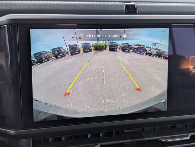 Used 2025 Jeep Wrangler Sahara 4xe image 16