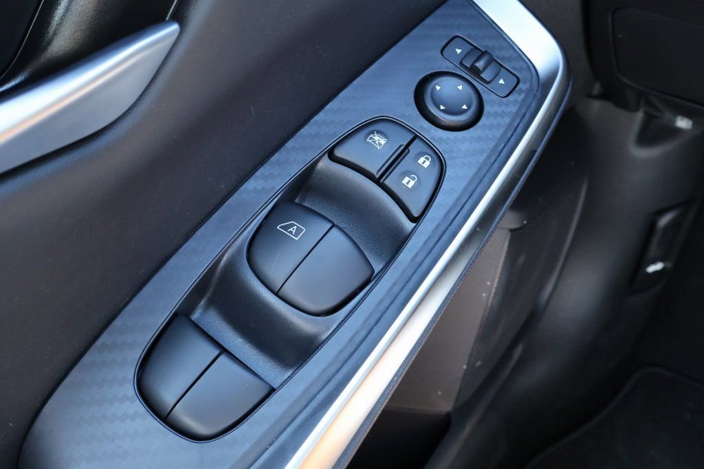 New 2025 Nissan Sentra SR image 14