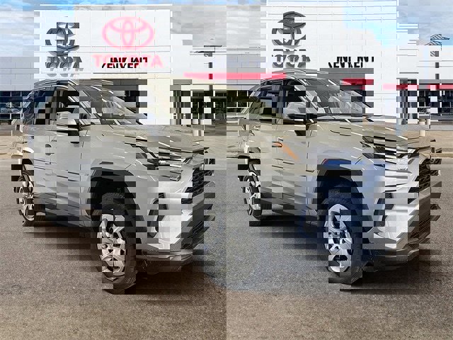 New 2025 Toyota RAV4 LE image 1