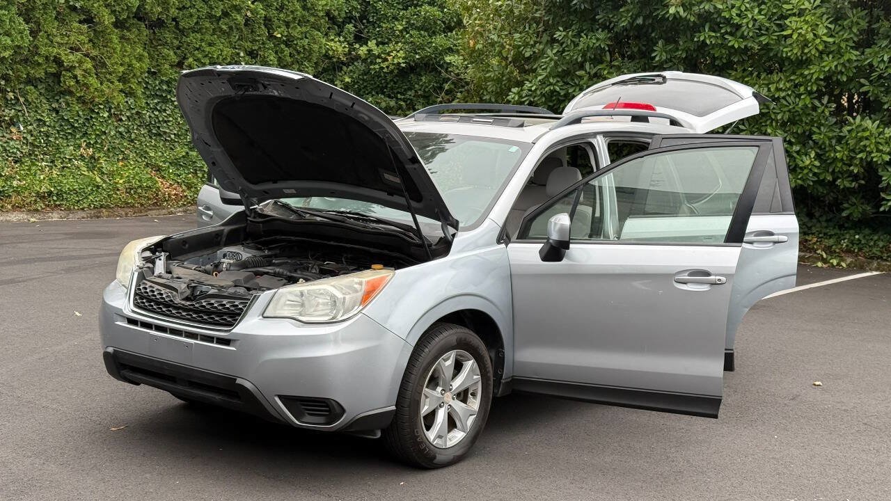 Used 2014 Subaru Forester 2.5i Premium w/ All-Weather Package AWD/4WD image 6