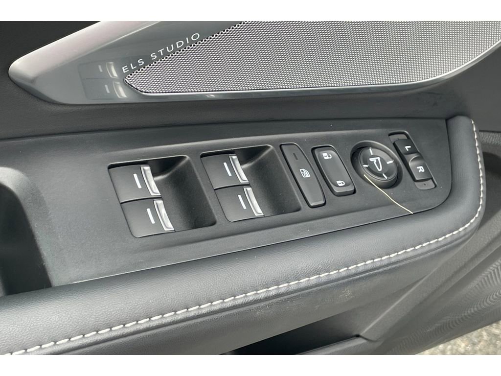 Certified 2023 Acura RDX FWD w/ Technology Package image 11