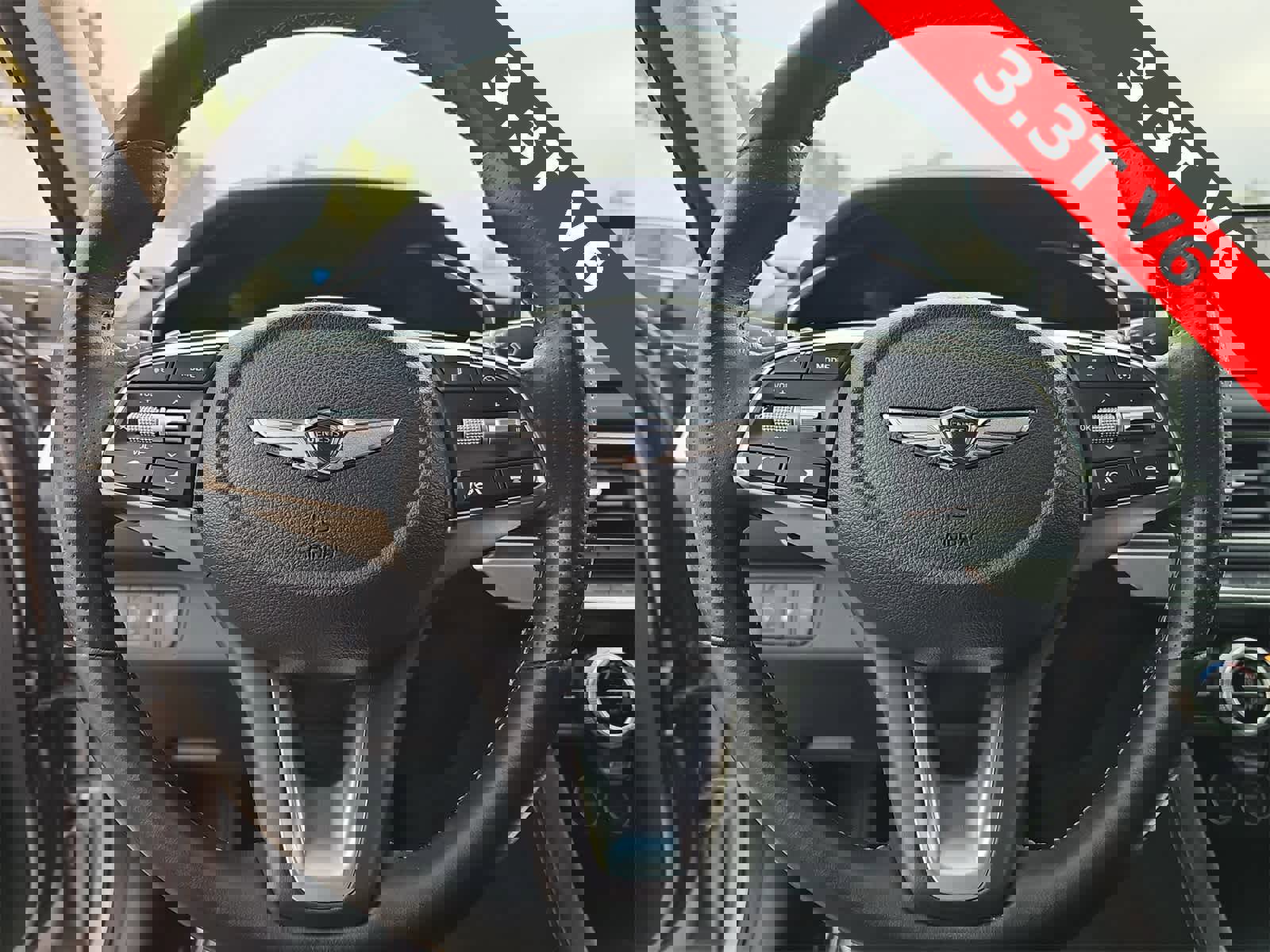 Used 2022 Genesis G70 3.3T image 19