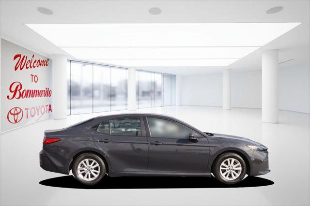 Certified 2025 Toyota Camry LE image 5
