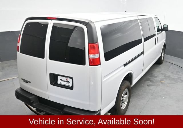 Used 2024 Chevrolet Express 3500 LS RWD image 30
