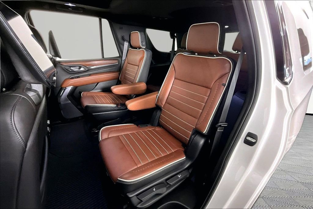 Certified 2024 GMC Yukon Denali Ultimate w/ LPO, Illumination Package AWD/4WD image 21