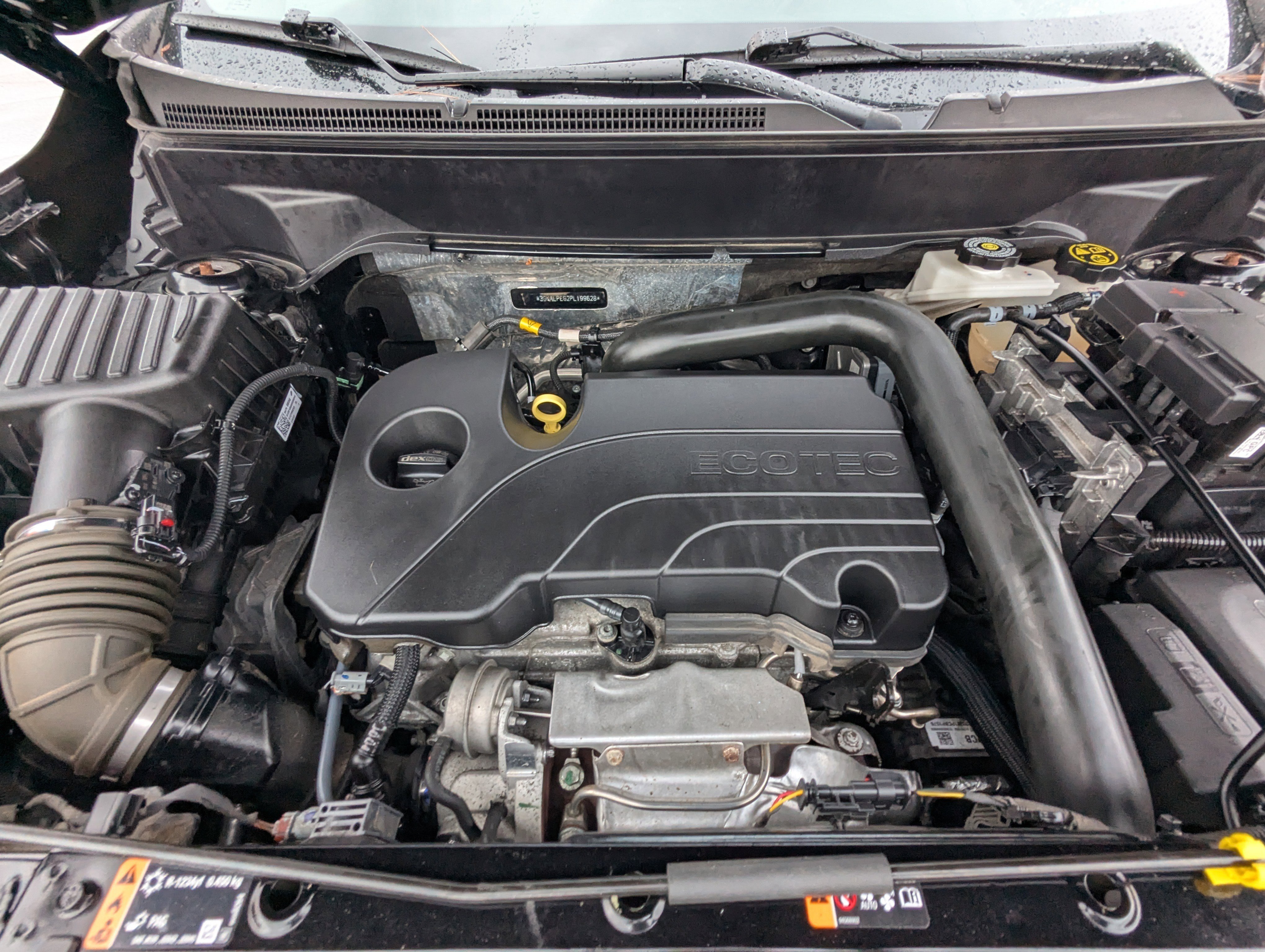 Used 2023 GMC Terrain SLT image 29