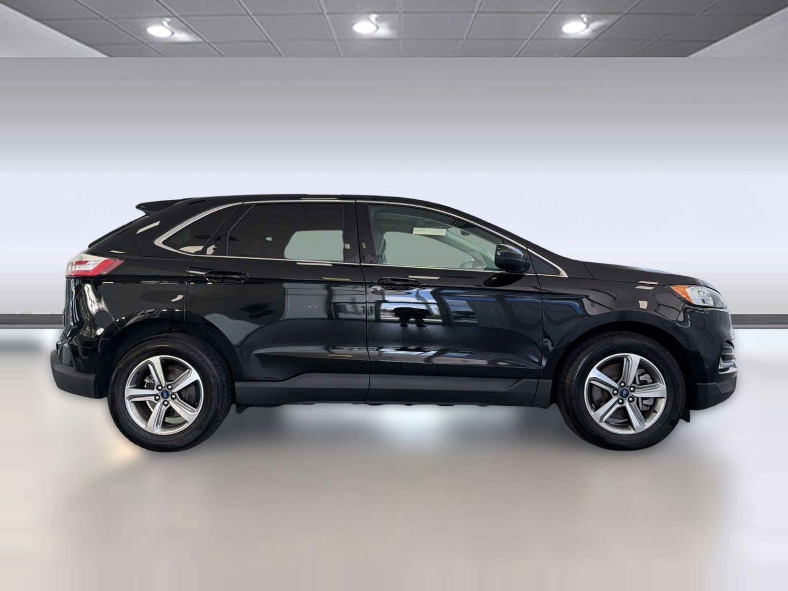 Used 2021 Ford Edge SEL w/ Convenience Package image 8