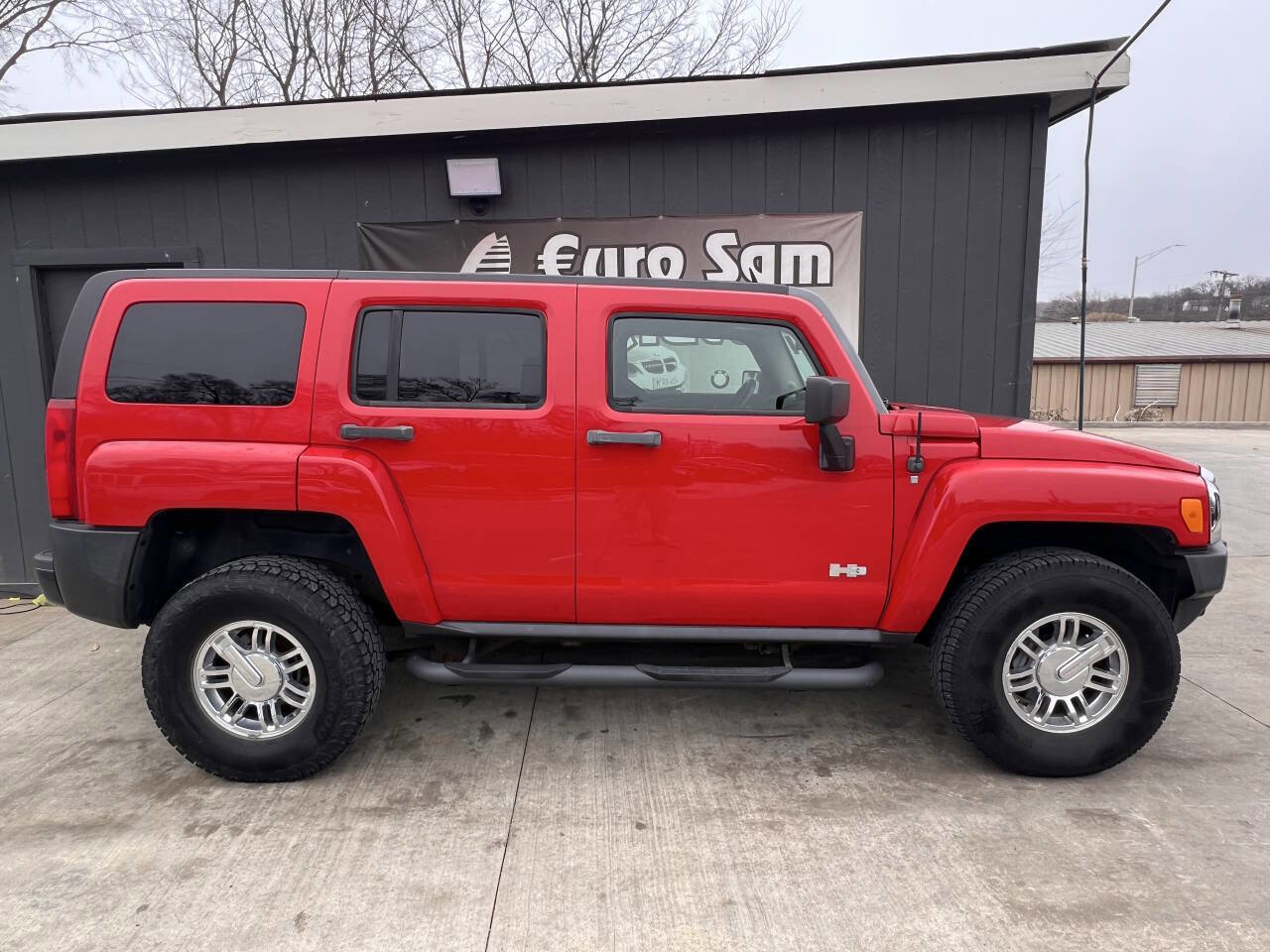 Used 2007 HUMMER H3 image 9