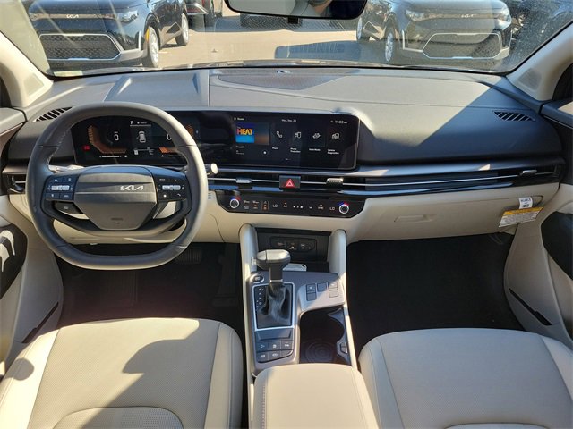 New 2026 Kia Sportage EX image 18