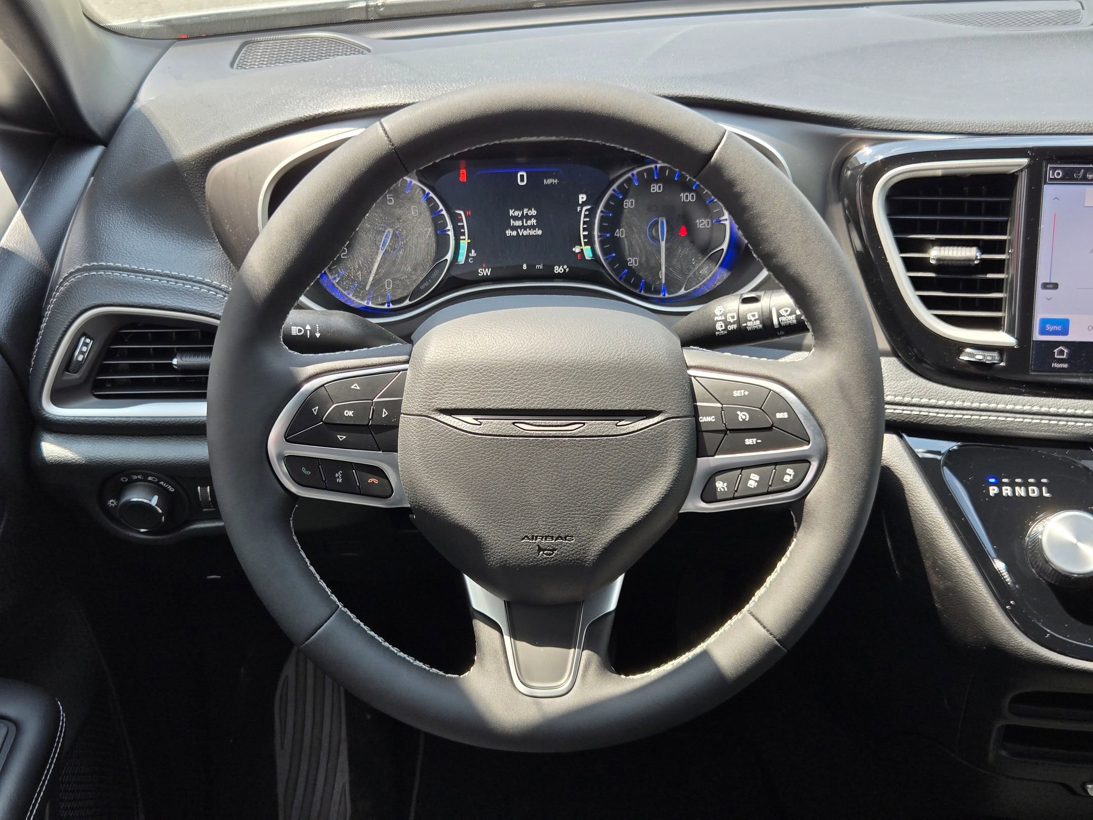 New 2027 Chrysler Pacifica Select FWD image 25