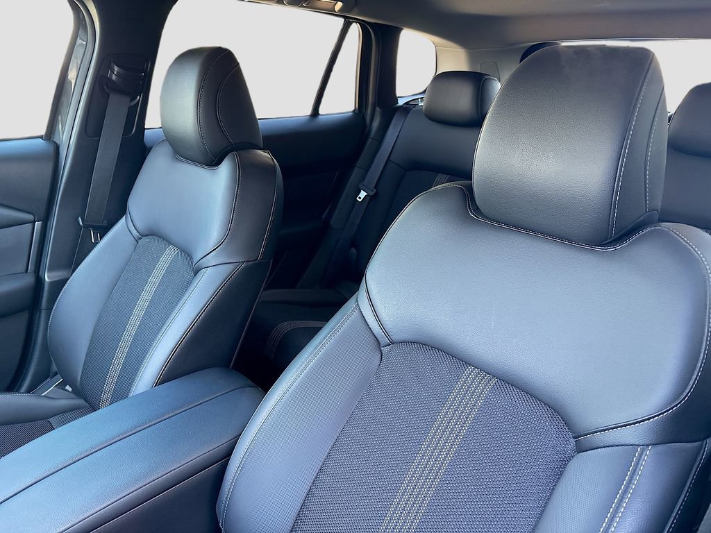 Used 2025 MAZDA CX-50 AWD 2.5 S w/ Premium Package image 22