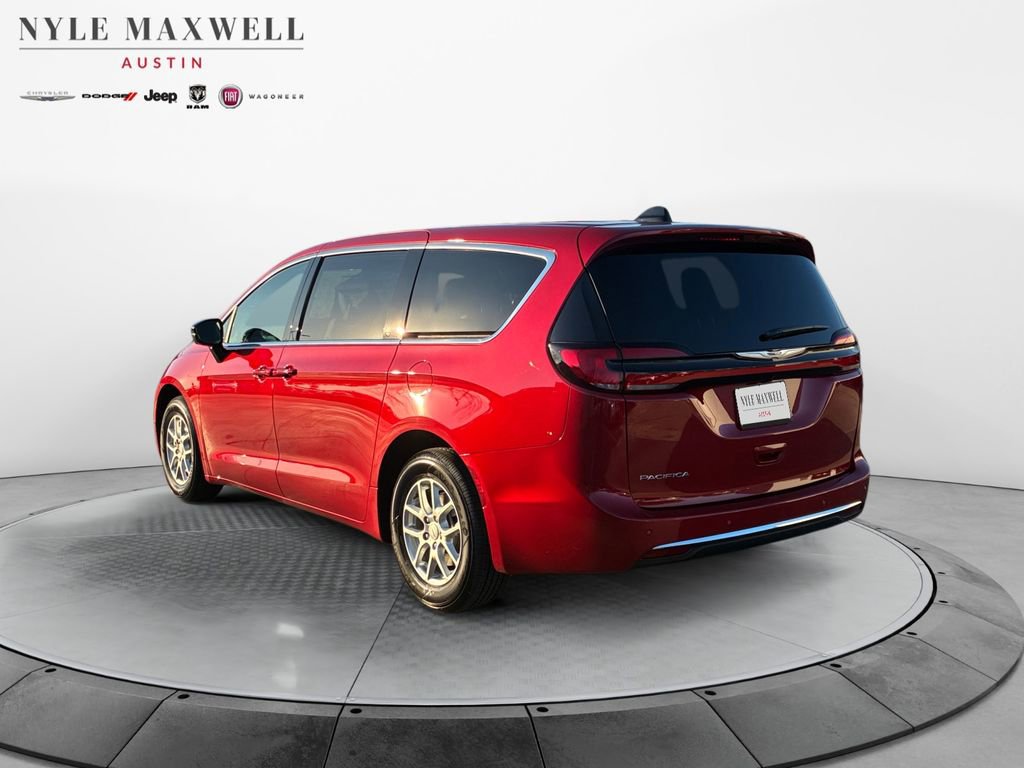 New 2026 Chrysler Pacifica Select FWD image 14
