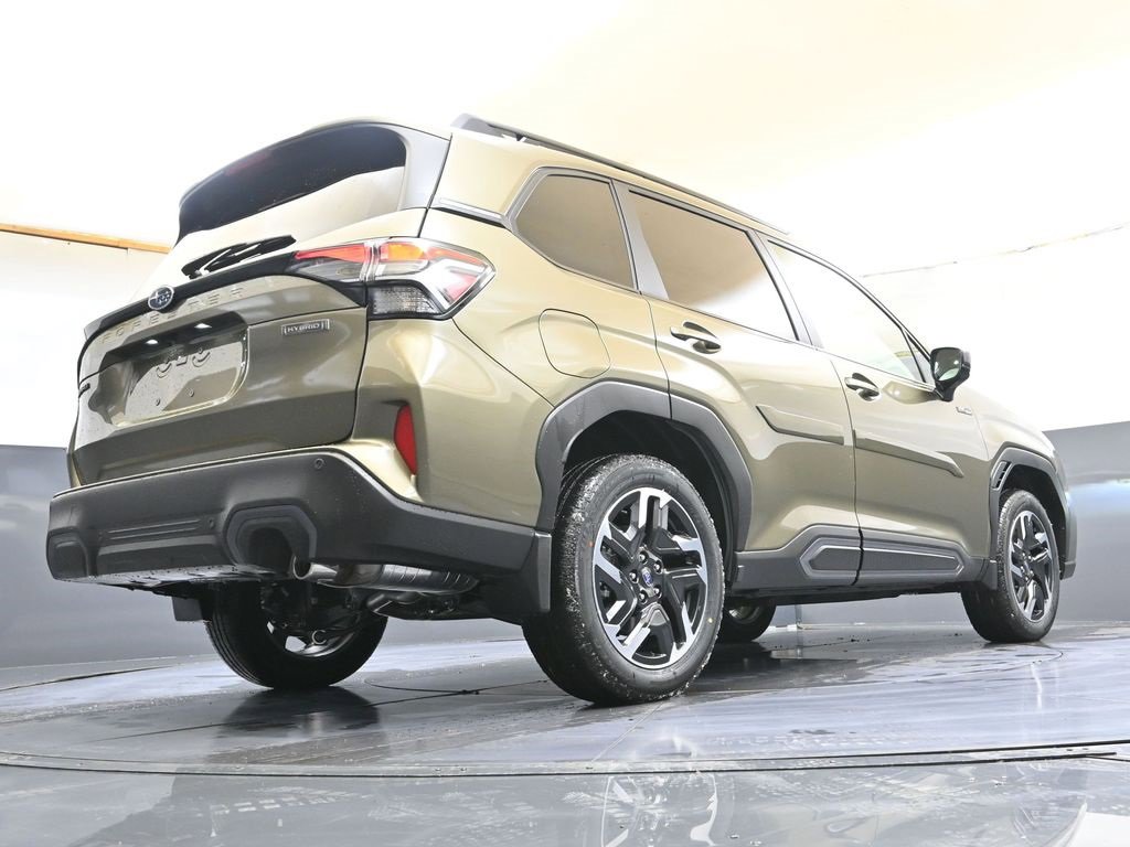 New 2025 Subaru Forester Limited image 33