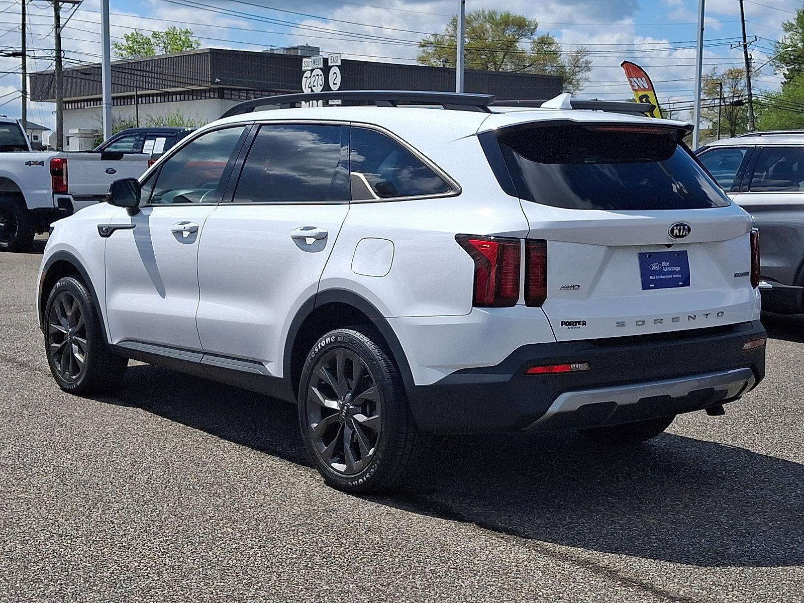 Used 2021 Kia Sorento EX w/ EX AWD X-Line Package image 7