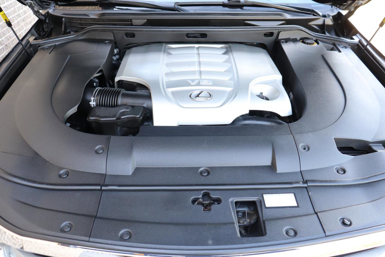 Used 2014 Lexus LX 570 4WD image 87