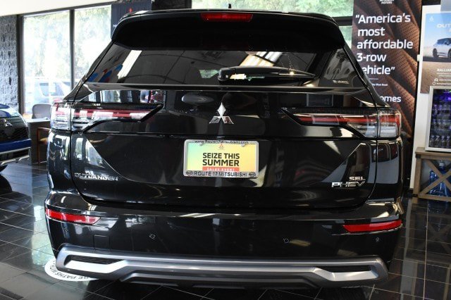 New 2026 Mitsubishi Outlander SEL AWD/4WD image 16