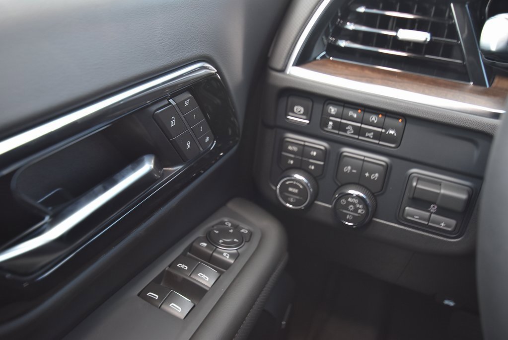 New 2026 Chevrolet Suburban High Country image 16