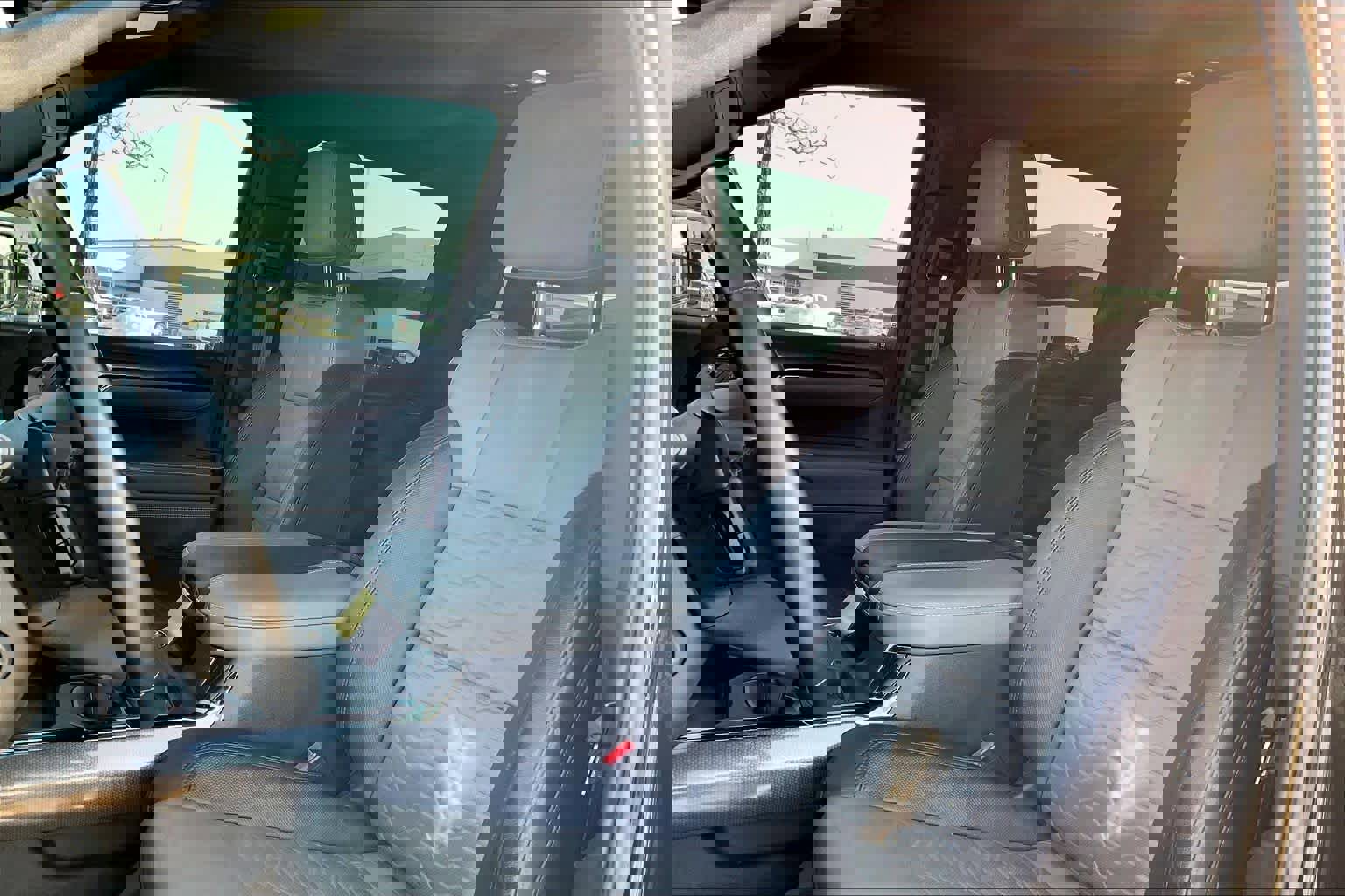 Certified 2024 Chevrolet Silverado 1500 ZR2 w/ Technology Package image 7