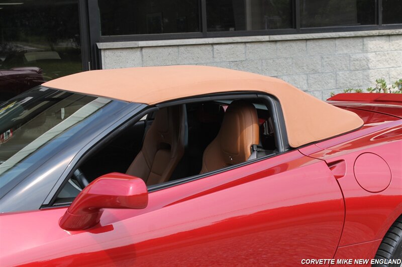 Used 2015 Chevrolet Corvette Stingray Convertible w/ 2LT Preferred Equipment Group RWD image 15