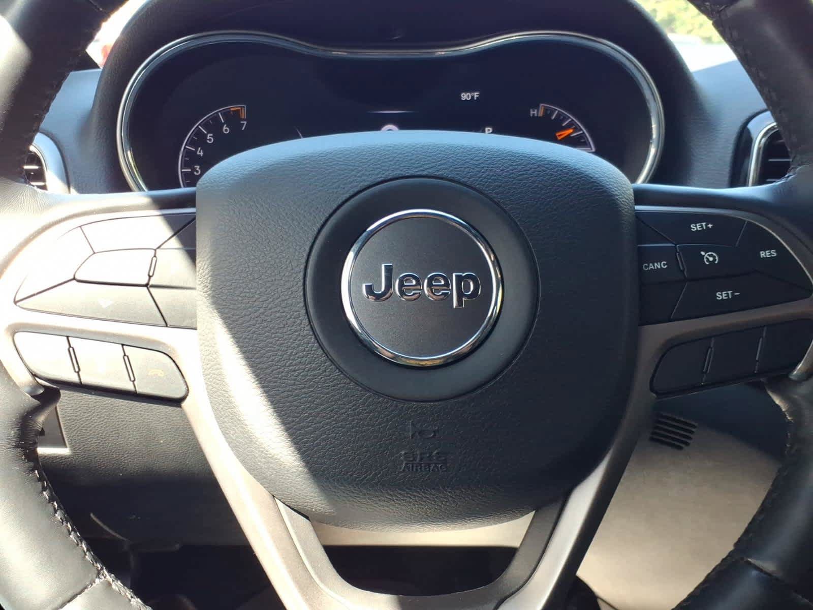 Used 2021 Jeep Grand Cherokee Laredo X AWD/4WD image 25
