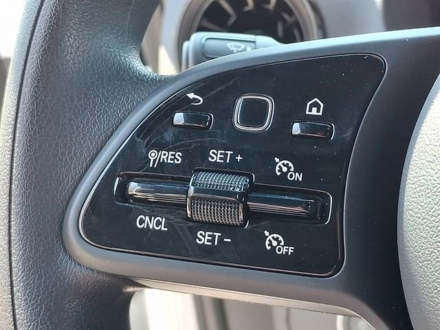 Used 2024 Mercedes-Benz Sprinter 2500 image 18