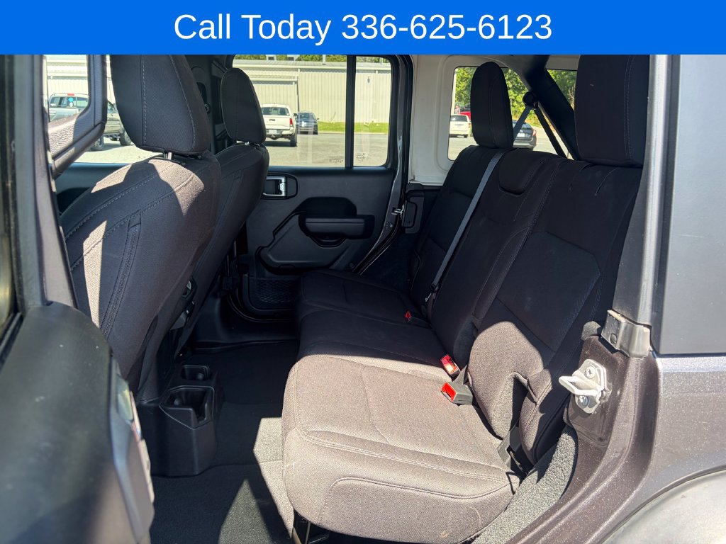 Used 2022 Jeep Wrangler Unlimited Sport AWD/4WD image 23