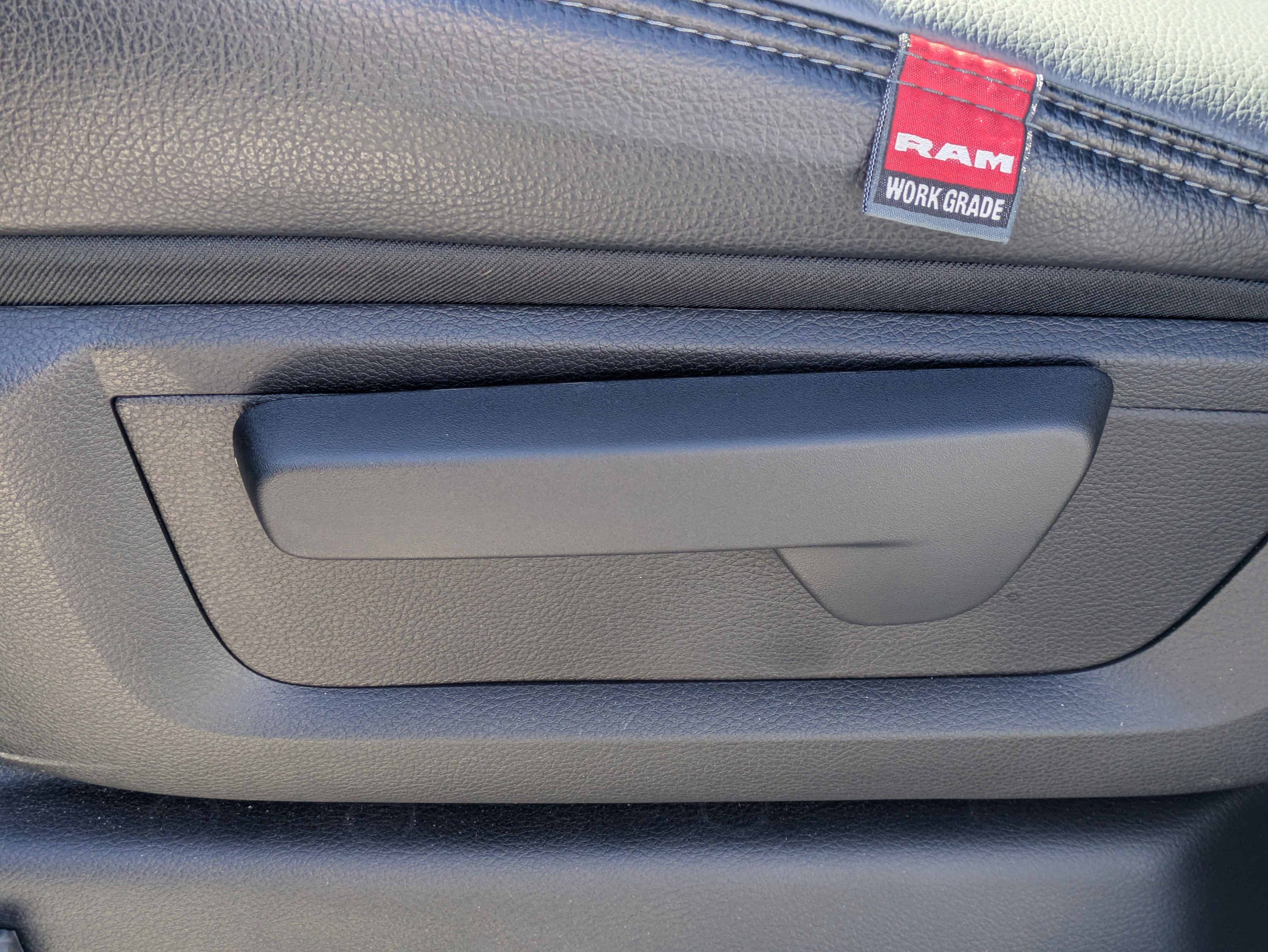 New 2026 RAM 2500 Tradesman image 21