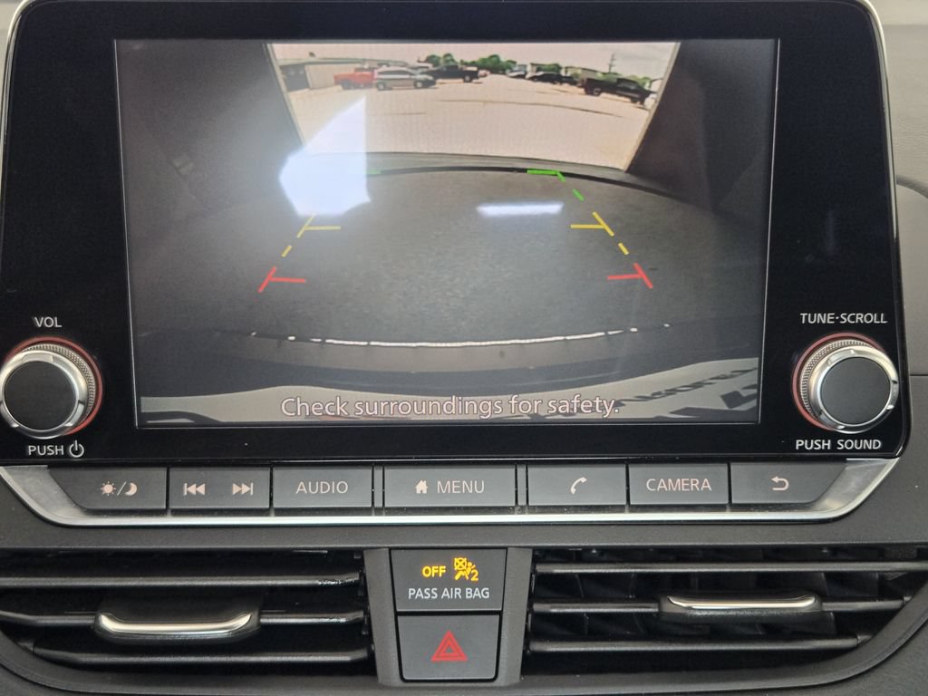 Used 2022 Nissan Altima 2.5 SV FWD image 19