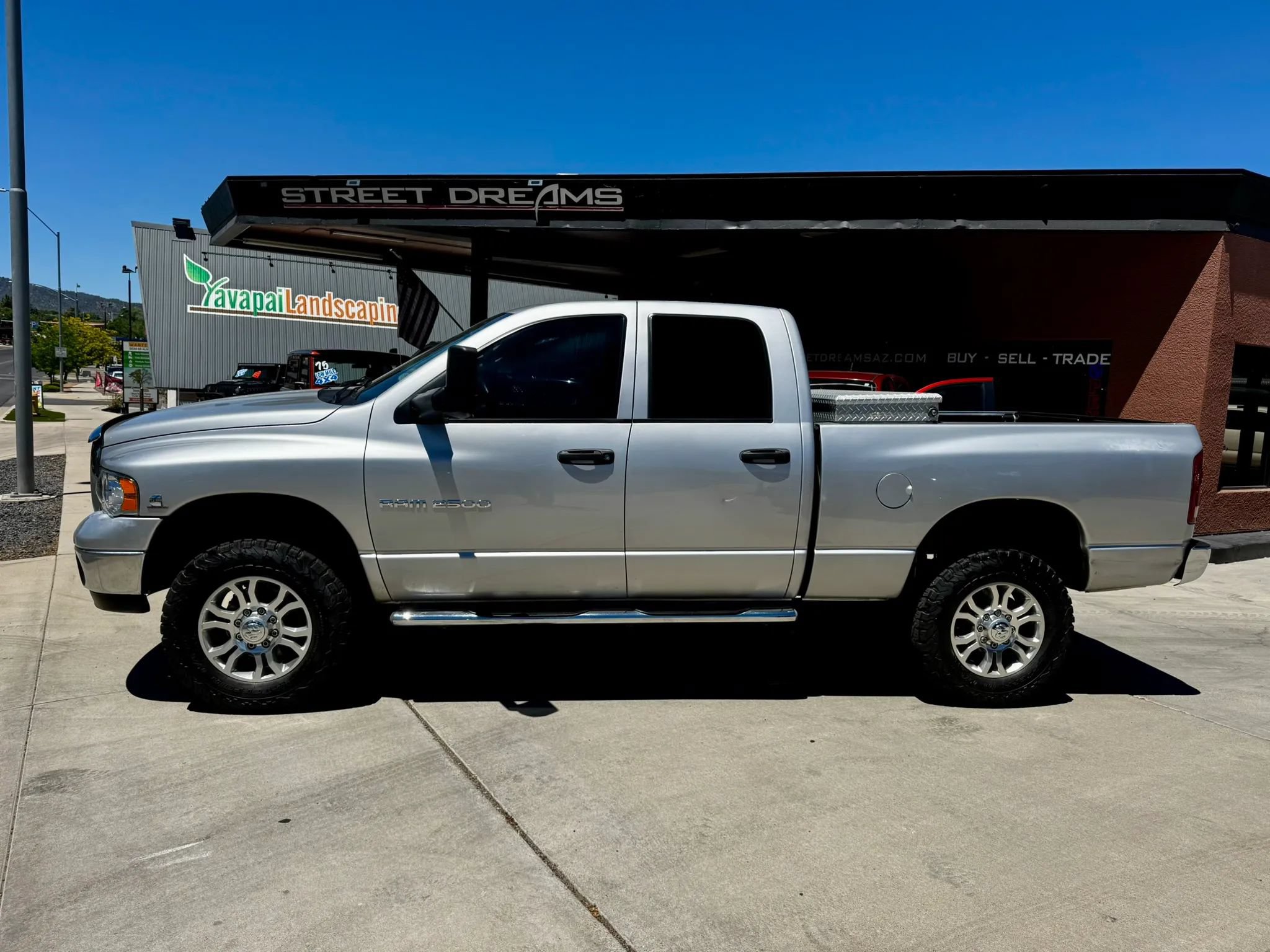 Used 2004 Dodge Ram 2500 Truck SLT w/ Trailer Tow Group