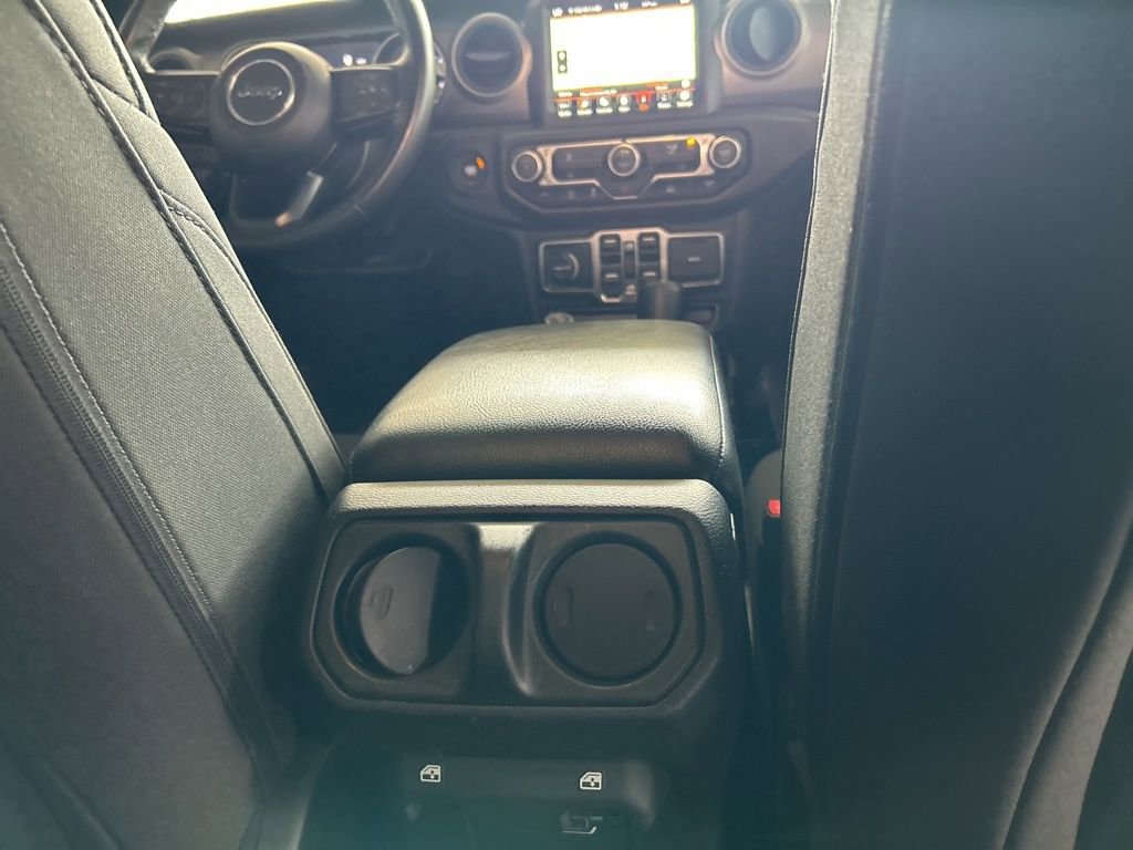 Used 2022 Jeep Gladiator Willys image 28