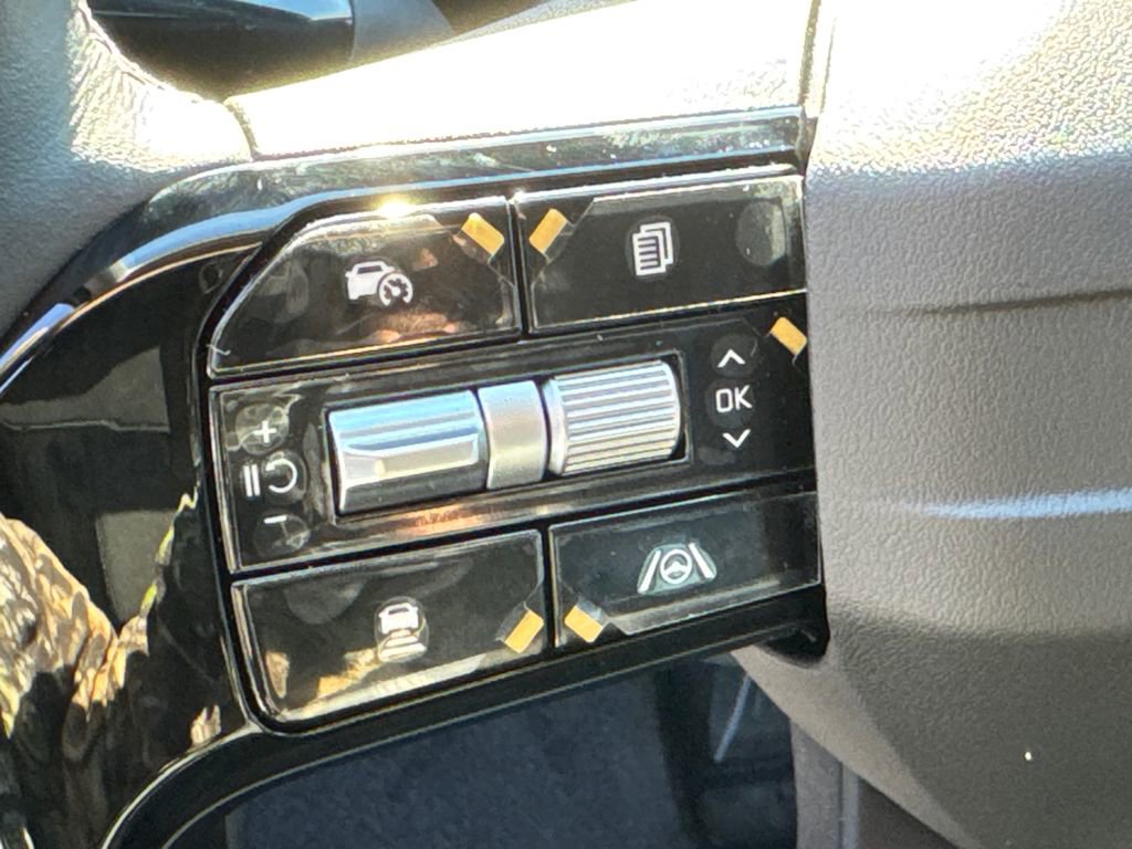 New 2026 Kia Sorento LX image 24