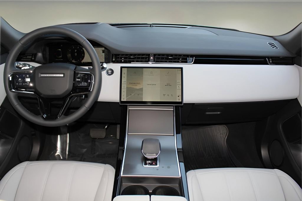 Used 2026 Land Rover Range Rover Evoque S AWD/4WD image 14